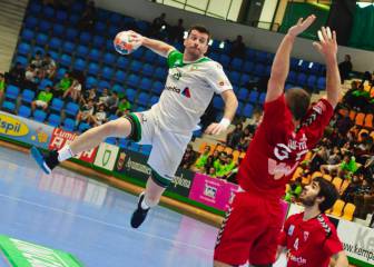 Anaitasuna festeja 500 goles de Ugarte en Asobal con triunfo