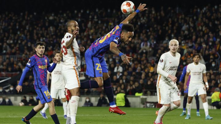 El Barça se atraganta, héroe inesperado en Sevilla, Abramovich hunde al Chelsea y Llull se viste de héroe