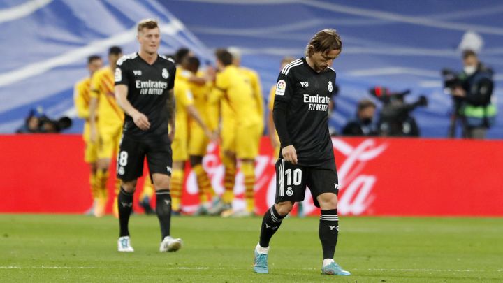 Noche negra para el Real Madrid, Nadal paga el esfuerzo, platas para Sainz y el 4x400 y el KO de Márquez