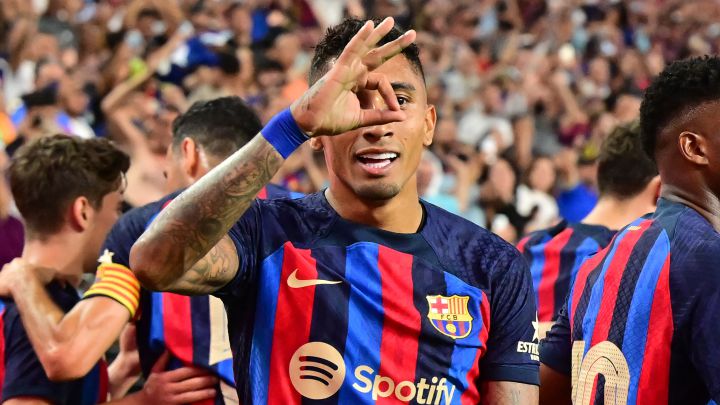 El Barça da primero, sin sorpresa para Vingegaard pero con susto, empujón de Sainz a Leclerc, quinta final del año para Alcaraz y cuarta del baloncesto español