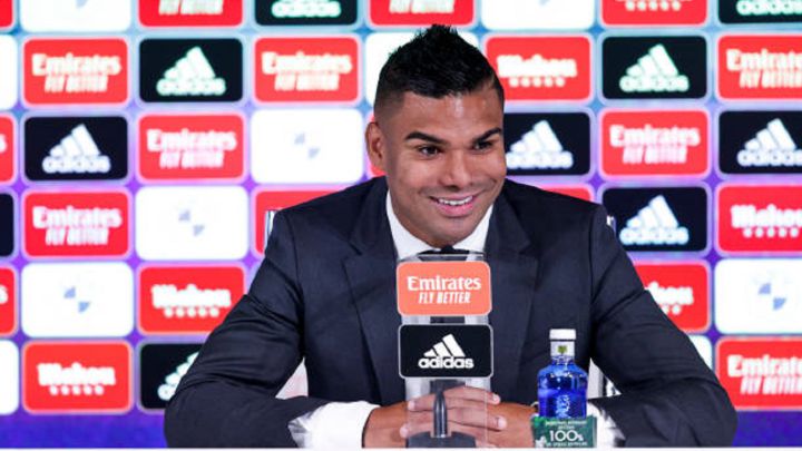 Casemiro marcha, Griezmann se queda, Koundé, a 20 'kilos', Asier Martínez habla con AS y La Vuelta llega a España