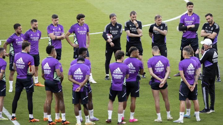 Una Copa y dos mundos, fiesta de Alcaraz, fallece Arsenio Iglesias, paz entre Messi y el PSG, Deck KO