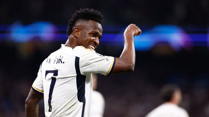 Recado de Vinicius a Mbappé, AS celebra el 'Día de la Mujer', con un ojo en la Champions, Aubameyang da la puntilla al Villarreal y la ilusión de Márquez