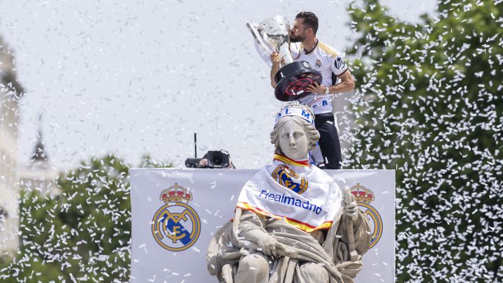 Conjura en Cibeles; Despedida agridulce; El Barça quiere ser subcampeón; El Atleti amarra la Champions; Jorge Martín es más líder