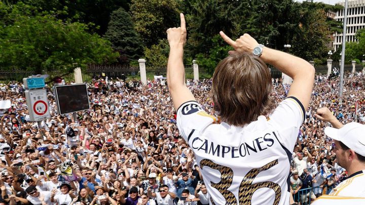 Modric firmará hasta 2025, Xavi está sentenciado, Isco se despide de la Eurocopa, el sueño de Copa de la Real ante el Barça y el Madrid, en semifinales