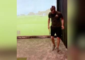 Bale freestyles with a golf ball in lock down