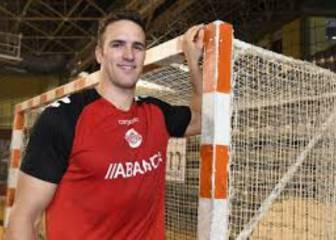 Cadenas mantiene otro año al capitán Donlin en el Ademar