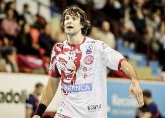 Carou se queda en la Asobal
un año en el Puerto de Sagunto