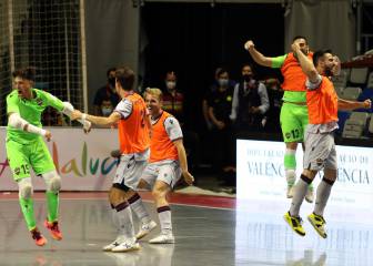 El Levante, histórico: remontada sobre la bocina y el Barça, fuera