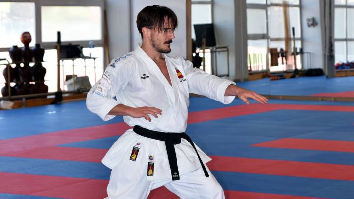 El karateka español Damián Quintero, durante un entrenamiento en el CAR de Madrid.