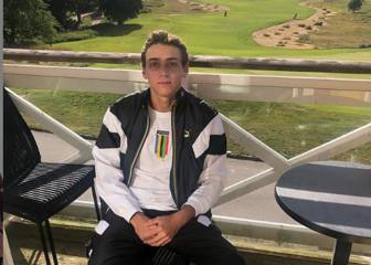 Armand Duplantis muestra su talento jugando al golf