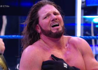 AJ Styles frena a Matt Riddle