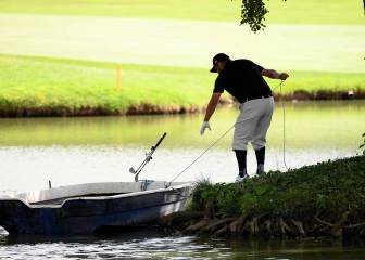 Al rescate de la bola en el Hero Open de Birmingham