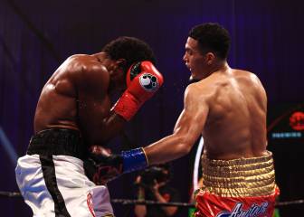 Benavidez cumple ante Angulo tras perder su título en la báscula