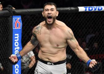 Sakai, a dejar su tarjeta de visita