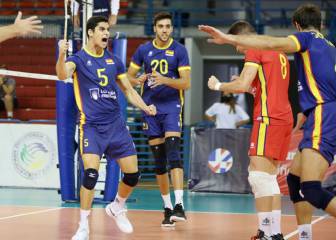 España cumple pero Letonia le deja sin billete al Europeo