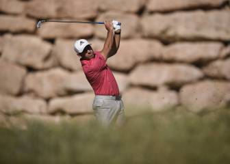 Sergio García no pierde la estela de los cinco líderes