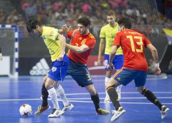 España aplaza sus amistosos con Portugal y se enfrentará a Brasil