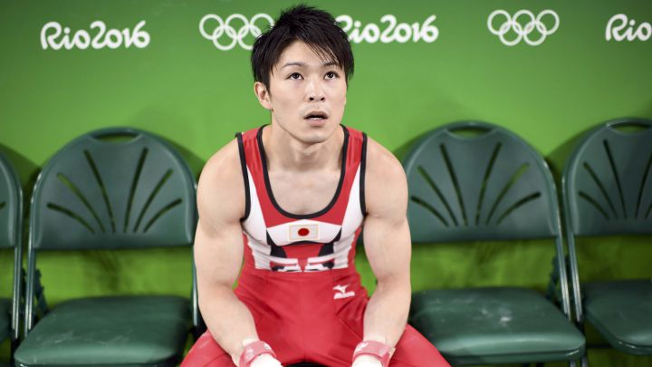 El oro olímpico Uchimura, baja en Tokio por coronavirus