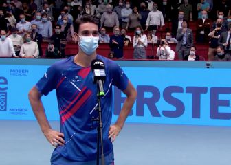 Arrasó a Djokovic y no está ni entre los 40 mejores: el inicio de su discurso enamoró al pabellón