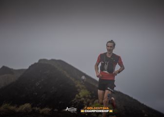 Przedwojewski y Mathys triunfan en la bruma y ganan un épico Golden Trail Championship
