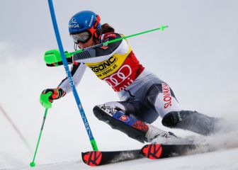 Vlhova gana el eslalon de Levi; Shiffrin segunda en su regreso