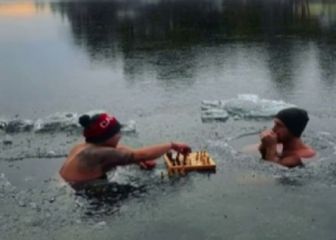 Esto nunca pasaría en España: la partida de ajedrez en un lago bajo cero