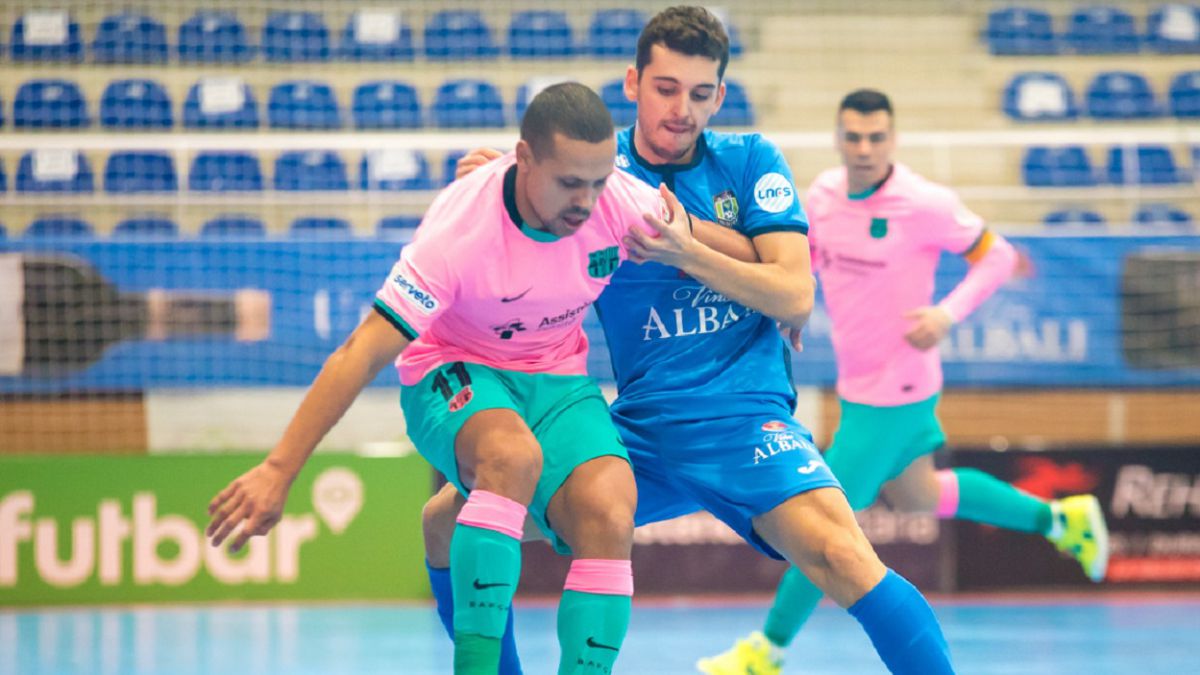 El Valdepeñas frena al Barça