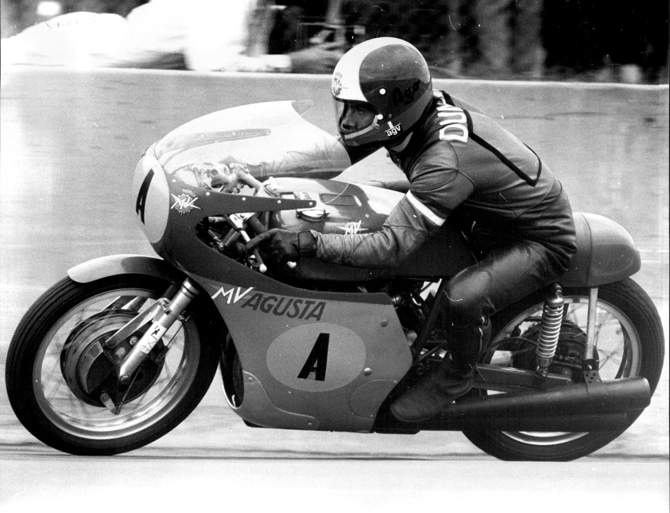 Motociclismo: Read evitó el octavo de Agostini