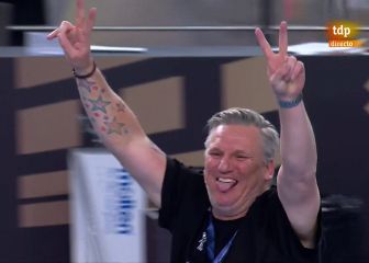 De un entrenador se espera más: la forofa secuencia del danés poco elegante tras derrotar a España