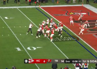 Increíble pase de Brady, entre el caos ha encontrado a su receptor