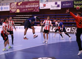 El Benidorm arrolla al Puerto Sagunto en el duelo regional