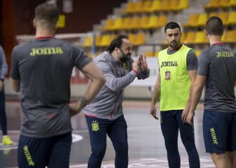 España, a cerrar la clasificación