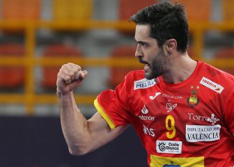 España triunfa en Eslovaquia con Raúl Entrerríos de récord