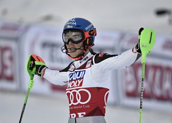 Vlhova consigue en Aare su 20ª victoria y ya lidera la general