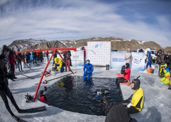 Nuevo récord Guinness de apnea en el lago Baikal