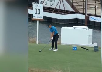 Hay golpes malos y después está esto: miren dónde termina la bola...