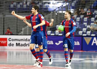 El Levante, a semifinales