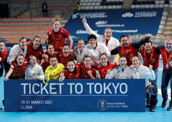 Nicole Wiggins, Paula Arcos y Sobrepera, con las Guerreras