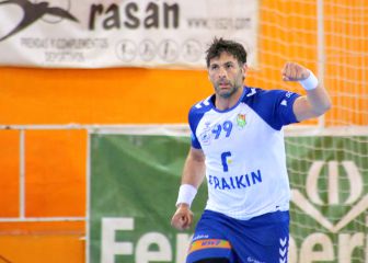 Los 10 goles del pivote Salinas impulsan al Granollers