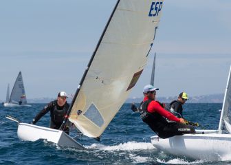 La vela española busca el último billete a Tokio en la clase Finn