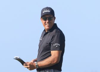 Mickelson y Koepka, mano a mano en la ronda final