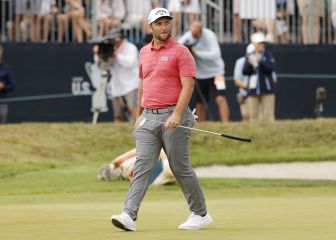 Jon Rahm sigue líder del ranking mundial de golf