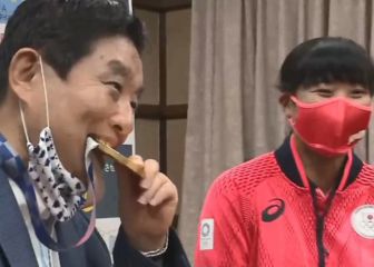 Reemplazan la medalla de oro de Miu Goto por culpa de su alcalde