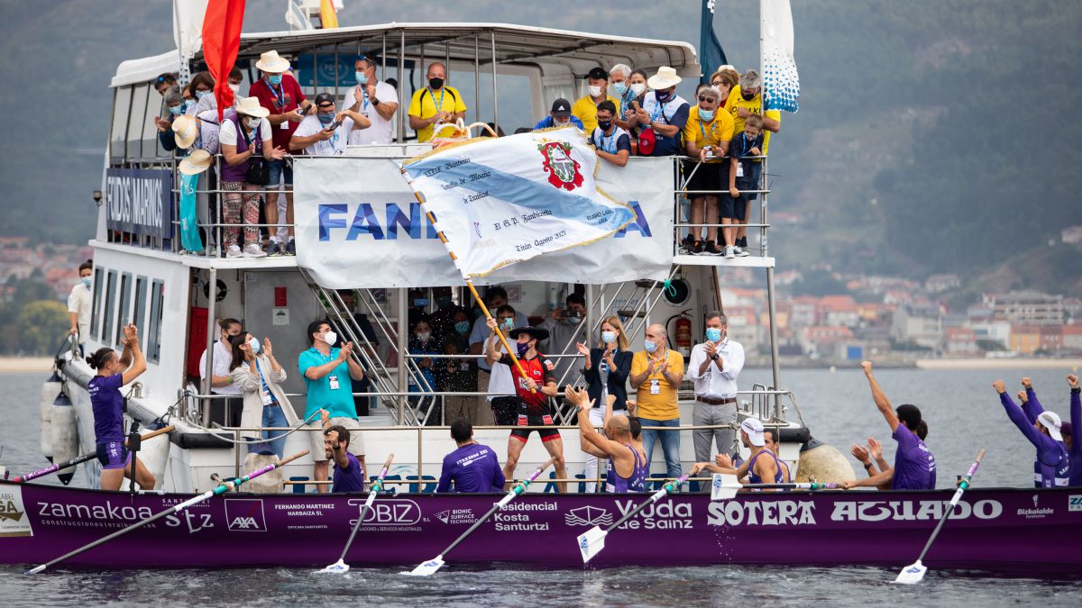 TRAINERAS | EUSKO LABEL LIGA Santurtzi redondea el fin de semana ganando en Moaña - Vimarsana News