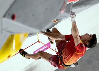 El oro olímpico Alberto Ginés no irá al Mundial de escalada