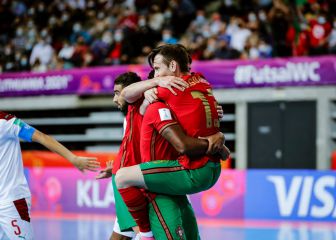 Portugal tropieza, aunque acaba como primera de grupo