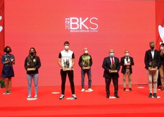 Premiados Iván Mediavilla (taekwondo) y equipo femenino de waterpolo de Leioa