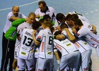 El Bidasoa se empeñó en
perder ante el Tatran Presov