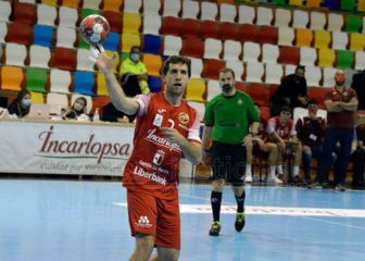 Ángel Pérez sustituye a Adrián Santamaría en el Antequera